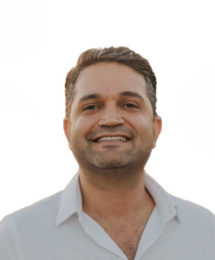 Niknam Refahi